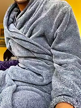 hotyoung24 webcam