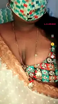 Divyahoty webcam