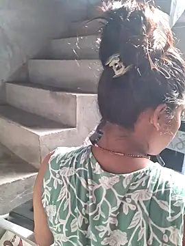 poojaseductive webcam