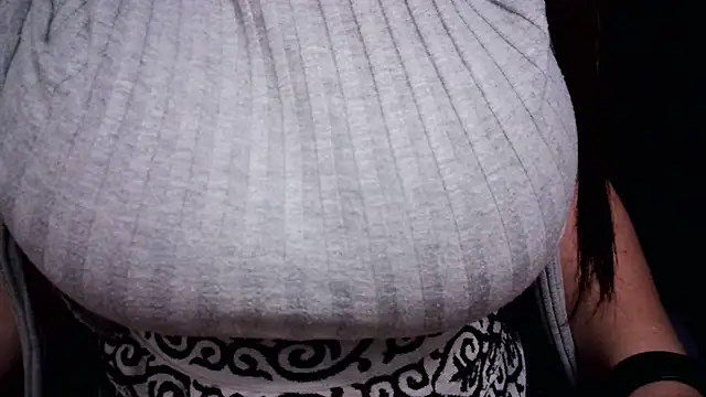 AnnyelinnaLove webcam