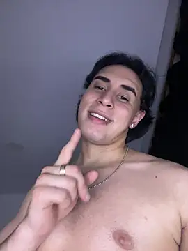 Maximuz1920 webcam