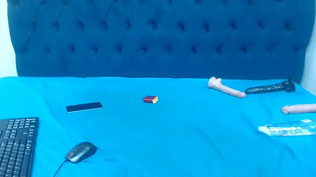 AmberDiamondMMXXX webcam
