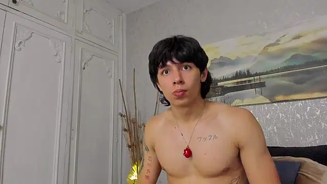 tyler_durten (M twink) - jerk off🍆 + precum💦
