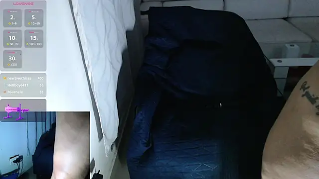 Tinymilf_ webcam
