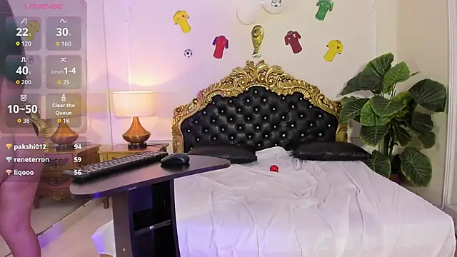 MeganBlazze webcam