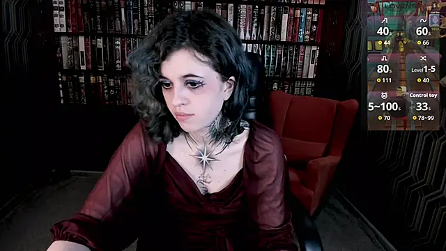 NoelleGothicShadow webcam