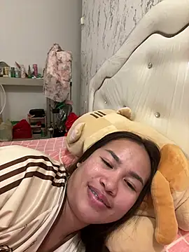 Ponthip webcam
