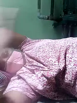 tamilkaviya431 webcam