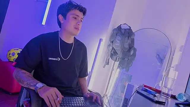 angel_still_ webcam