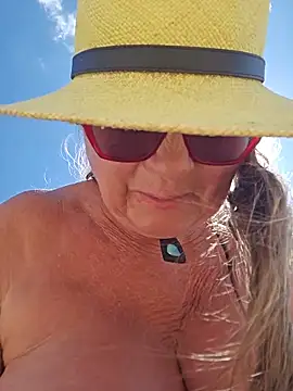 Hot-Muci webcam