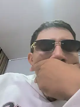 Thiagoo_Vega webcam