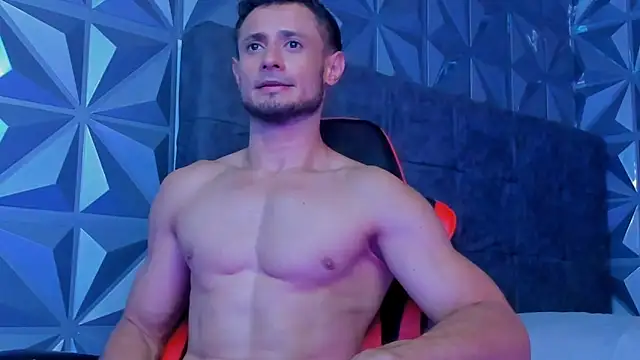 Adonys_Lewis_ webcam