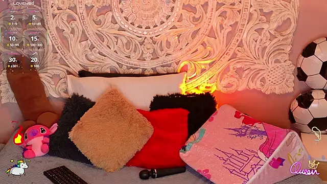 MalaikaBrown webcam