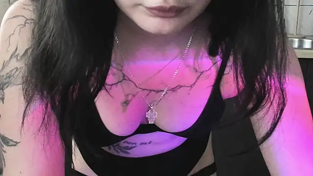 Dark_Moni webcam