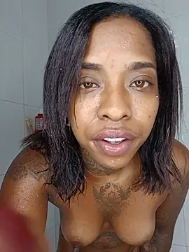 Pauline_Fox webcam