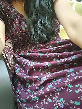 Cuteteluguammmaie live cam on StripChat