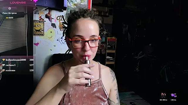 LisaFoxy_y webcam
