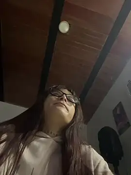 Liah_ferrer live cam on StripChat