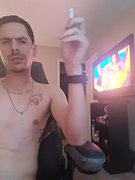 latinosatiro94 webcam