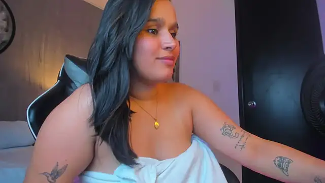 lia_sexx19 webcam