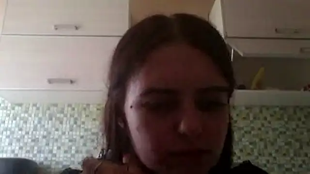 KikiAmino webcam