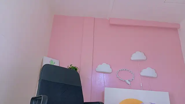 SeleneGibson__ webcam