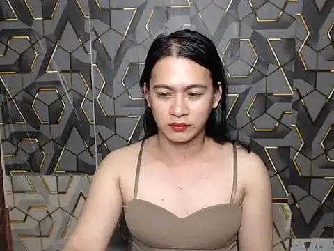 ur_asianpretty webcam