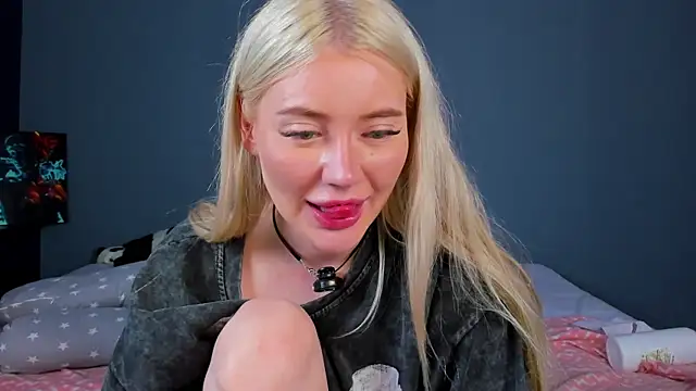 Lillie_Berry webcam