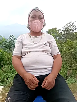 YeuAnhbigcock webcam