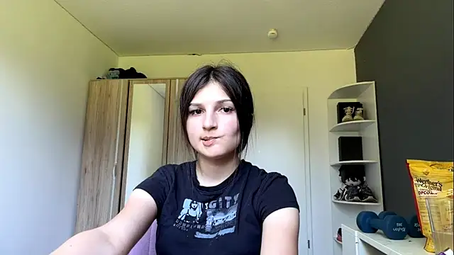 SpanishRooter webcam