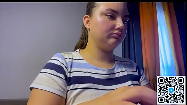 Dreamyblushfairy webcam