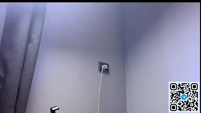 Dreamyblushfairy webcam