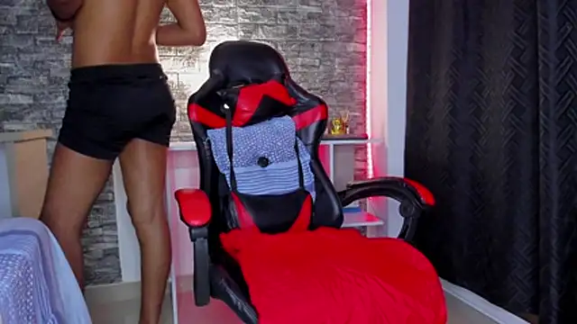 TheimperialBoys77 webcam
