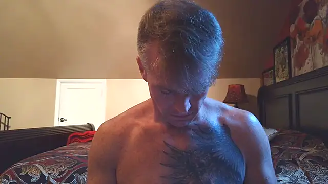 dilfiguess1 (Ask my age) - Naked and Stroke