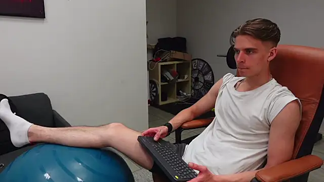 david_heath (M twink) - COCK SHOW