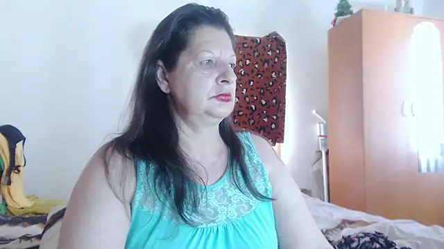 ExtasyMature webcam