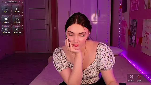 Kira_Jin webcam