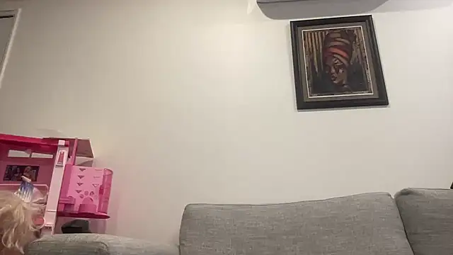 Hardarab111 webcam