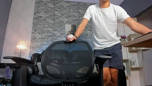 zack_joness18 webcam