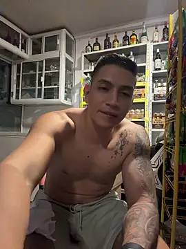 OliverWest04 webcam