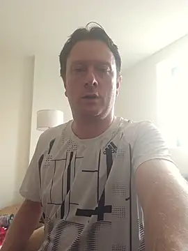 CityBoi82 webcam