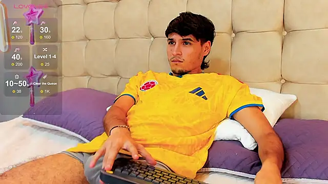 Zack23__ webcam