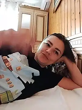 KrissSexi webcam
