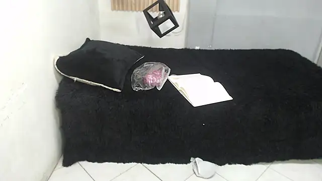 naty_18 webcam
