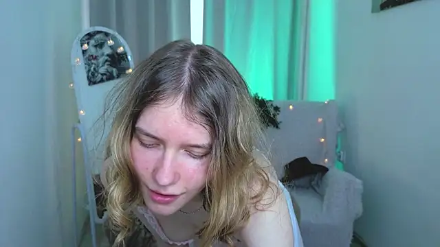 MilanaRayy webcam