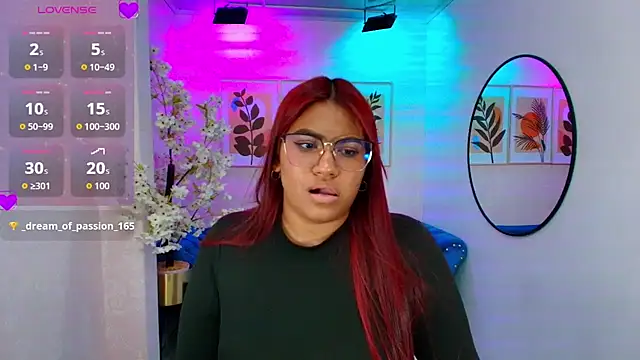 Charlotte_stoone webcam