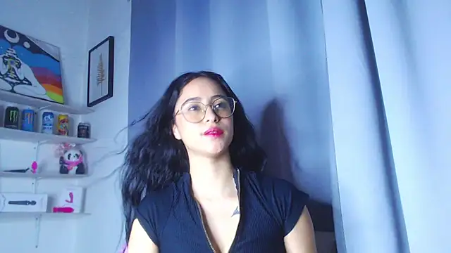 alana_salem webcam