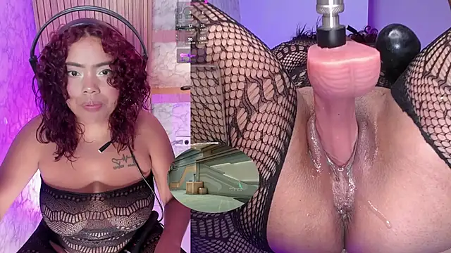 NinaCapelli webcam