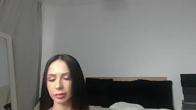 Layla23a webcam