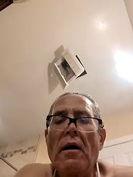 bobby69cock webcam